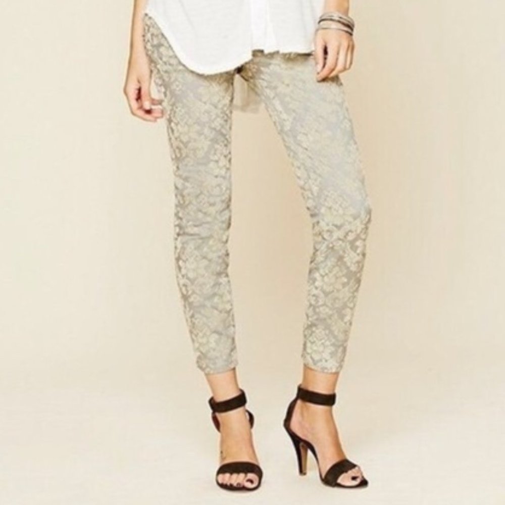 Free People Grey & Cream Flocked Brocade Print Skinny Jeans, Size 28